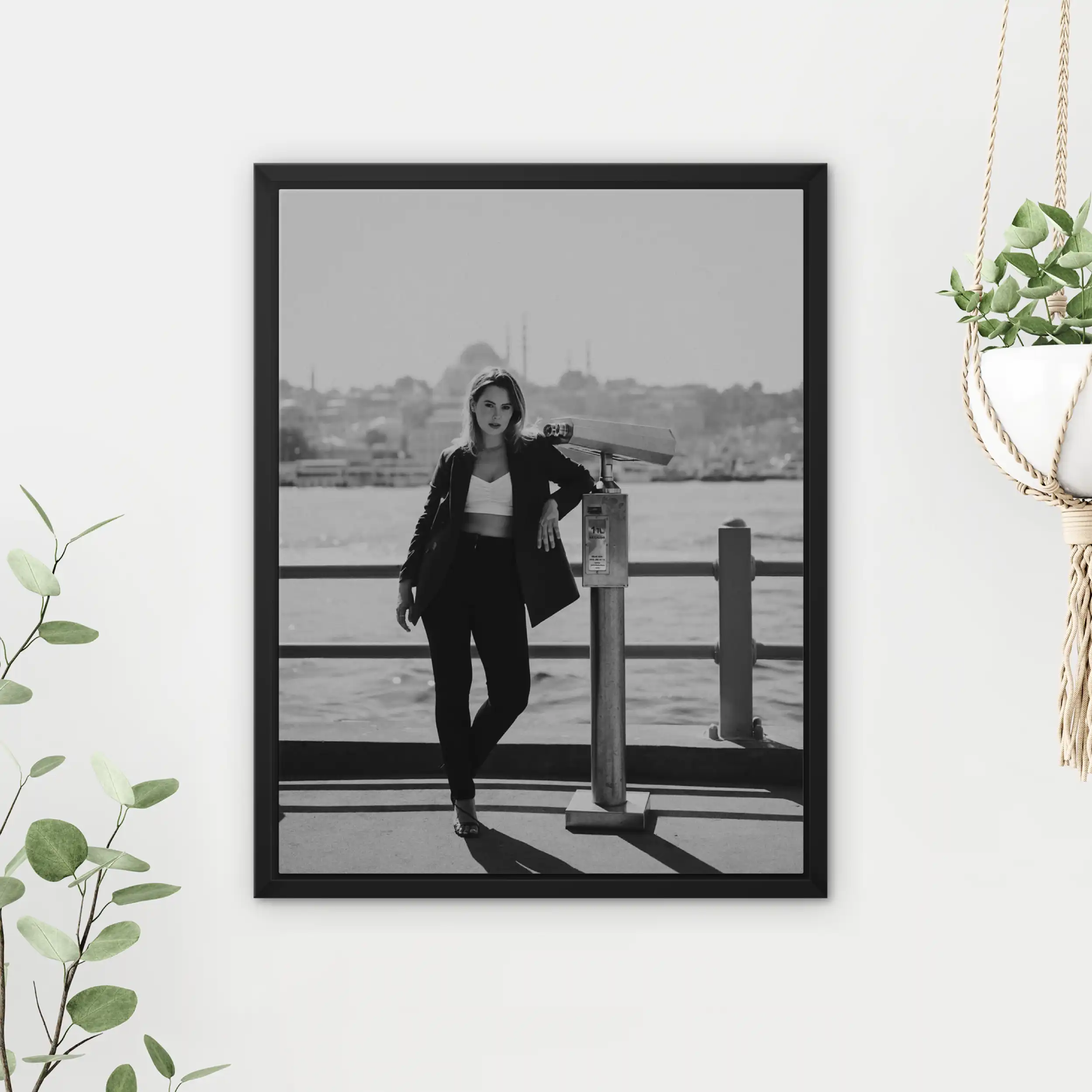 Global float framed canvas on premium stretcher bars, 16x20" / 41x51cm 3