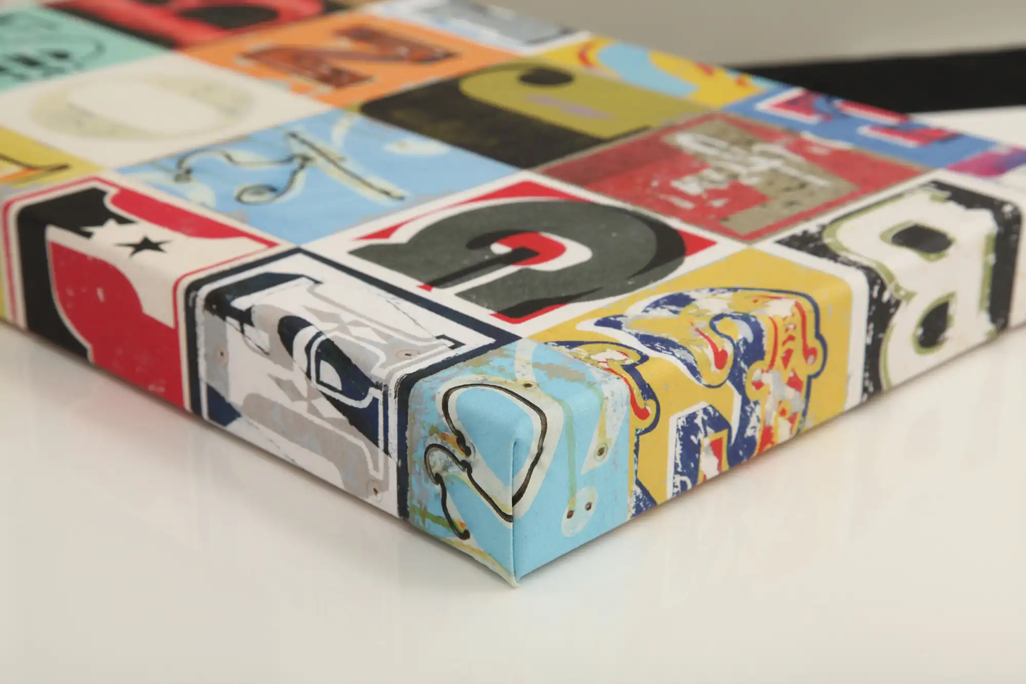 Stretched Canvas on a 19mm Standard Stretcher Bar, 16x20" / 41x51cm 5