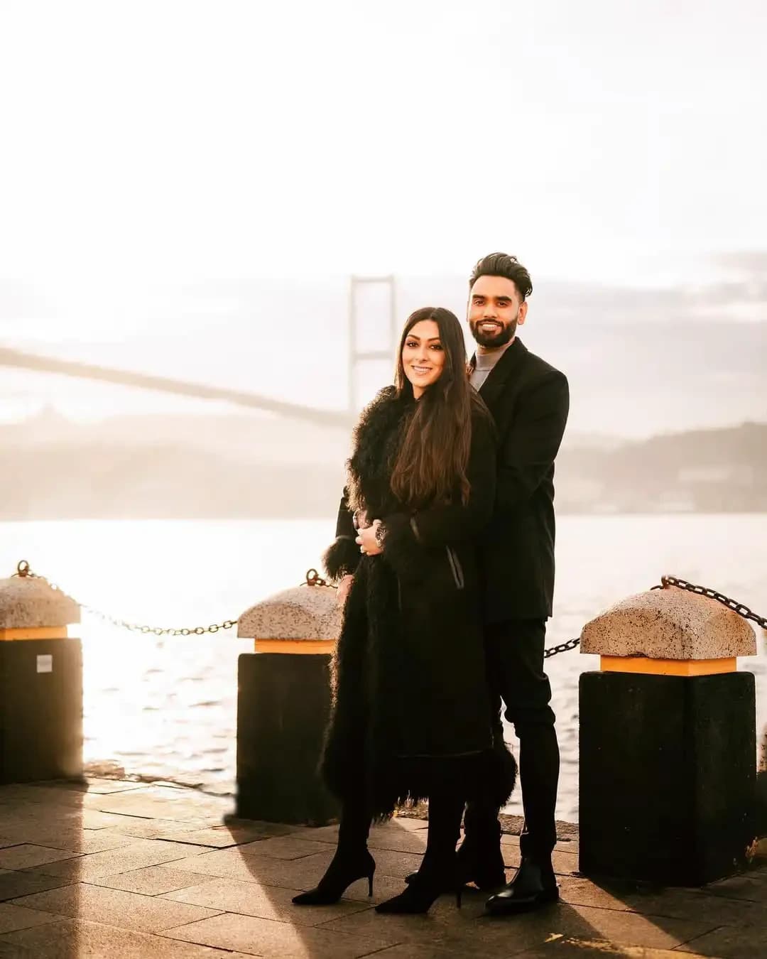 2-Location Istanbul Couple Photoshoot: Hagia Sophia & Ortaköy - Photo 9