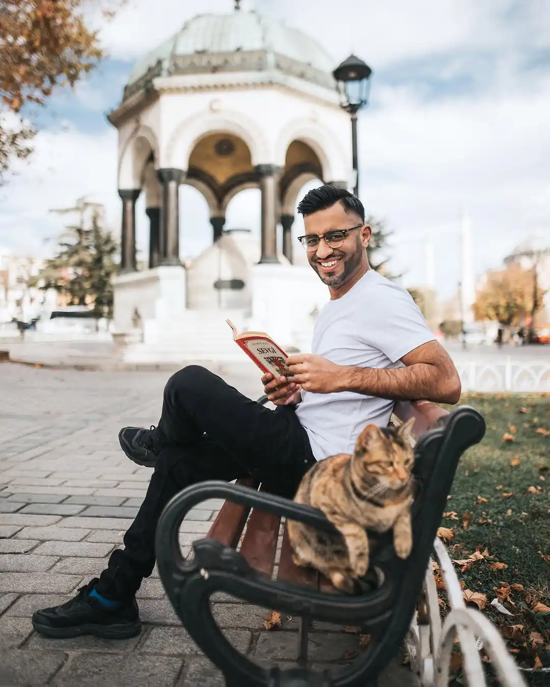 Classic Istanbul Portrait - Photo 13